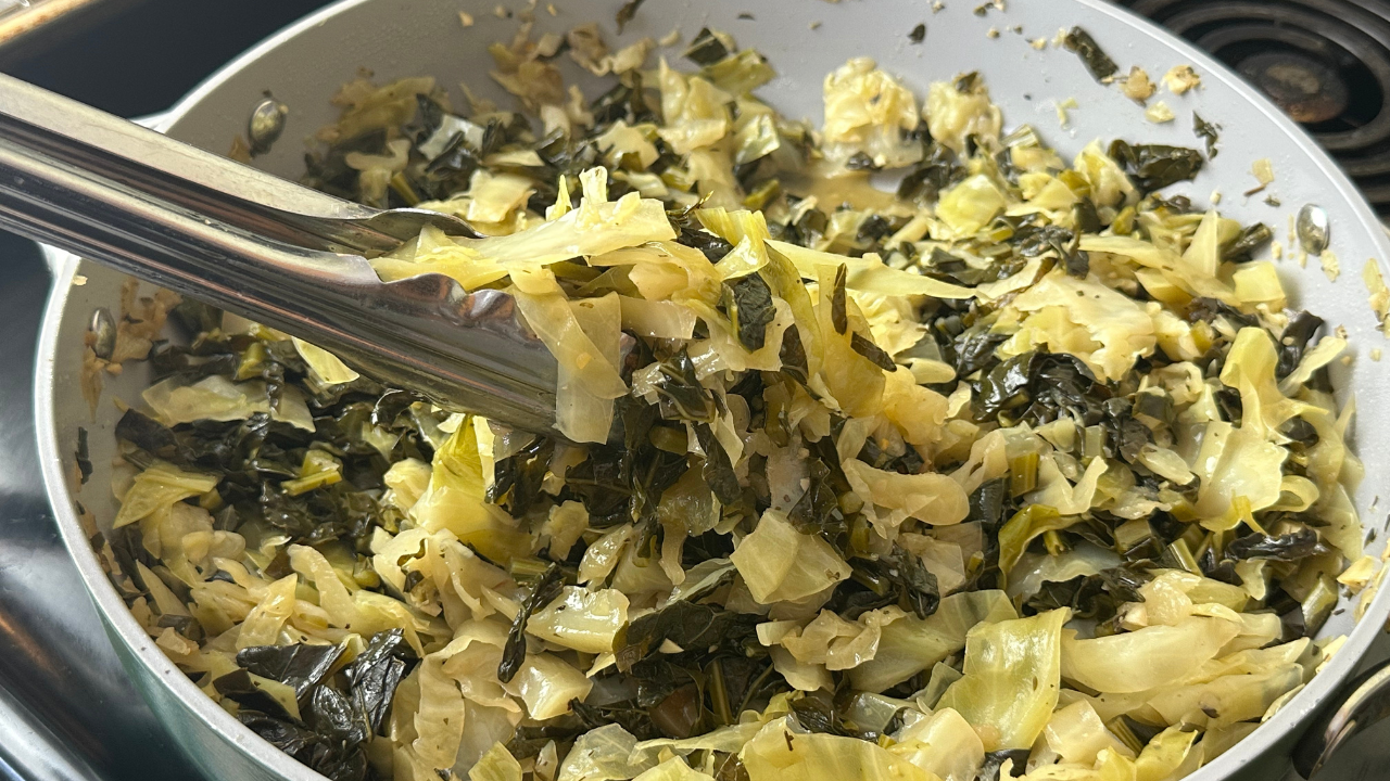 Soulful Sautéed Cabbage and Kale (Easy & Healthy) Camirra's Kitchen